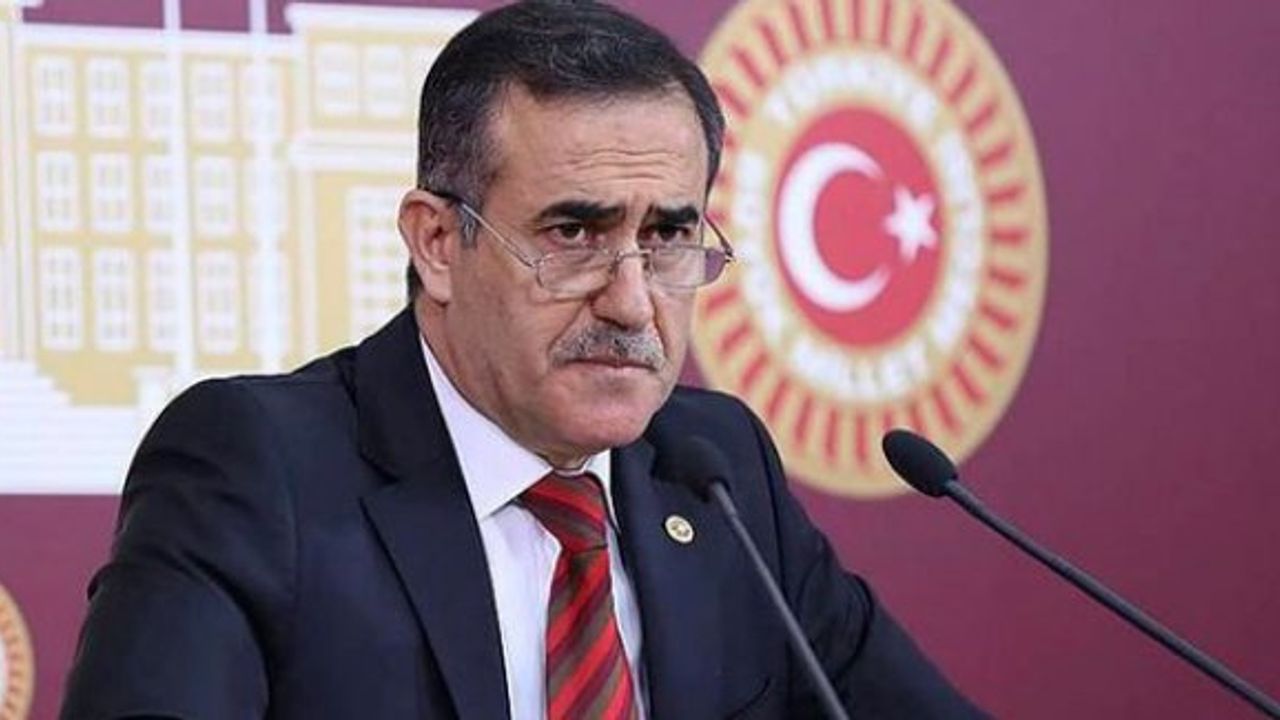CHP'den istifa eden Özkes HDP'yi hedef aldı, MHP'ye 'göz kırptı'
