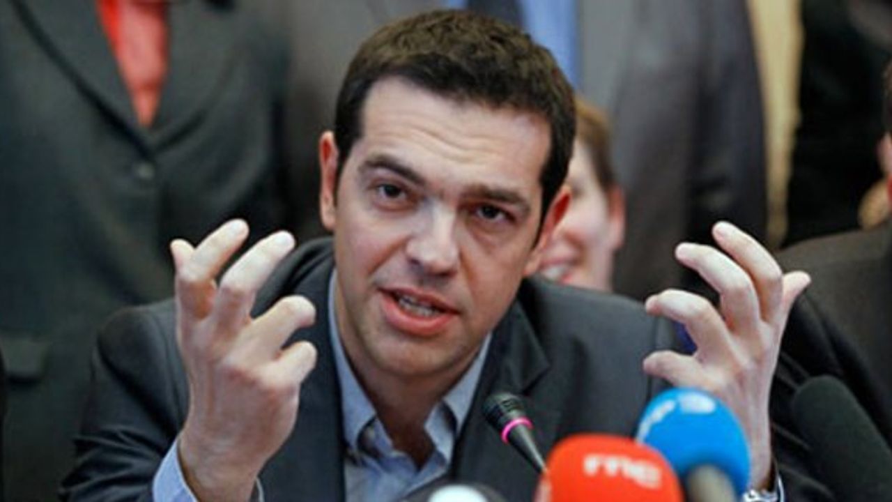 Tsipras: Ani iflas yerine anlaşmayı tercih ettik