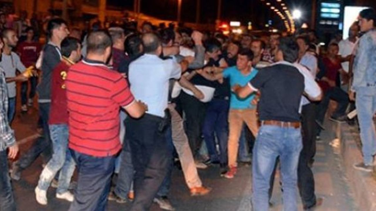 Irkçı saldırıya uğrayan Kürt işçiler Aşkale'yi terk etti