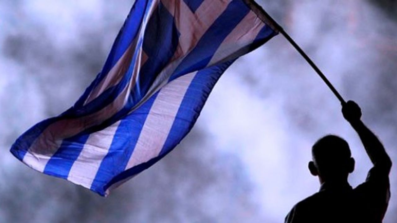 Yunanistan'dan tepki: Biz tembel değiliz yaşamasını biliyoruz