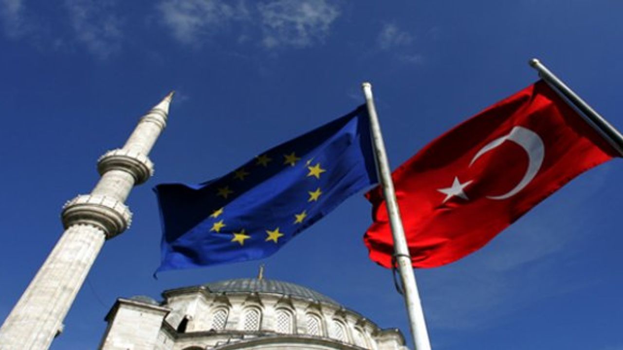 AB ilerleme raporu sızdı: Türkiye geriye gidiyor