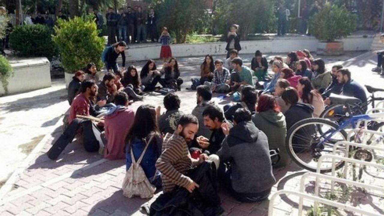 Ankara katliamını anmak isteyenler gözaltına alındı