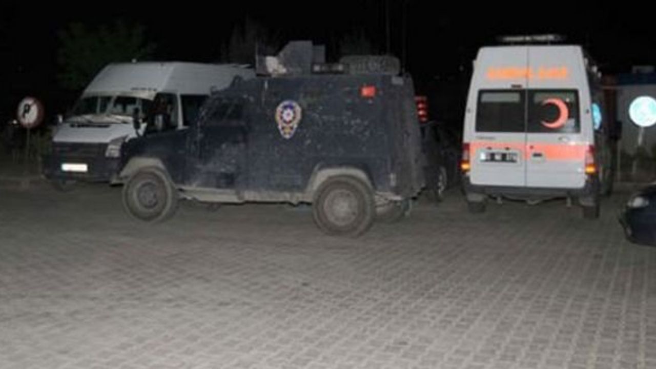 DİHA: Diyarbakır'da mahalleleri tarayan polis iki genci öldürdü