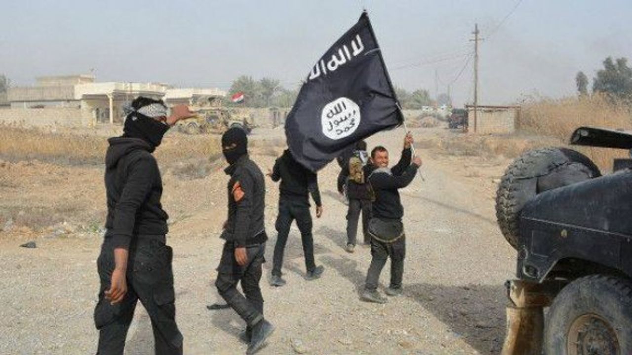 Eylem hazırlığındaki 4 IŞİD üyesi aranıyor