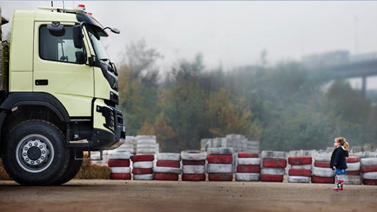 Volvo Trucks Merakla Beklenen Yeni Canlı Test Serisi’ni Duyurdu