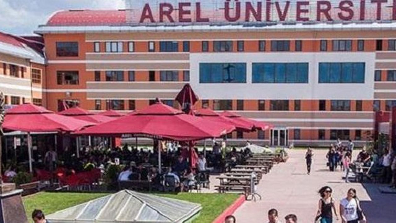 Arel Üniversitesi barış isteyen akademisyenlere uzaklaştırma
