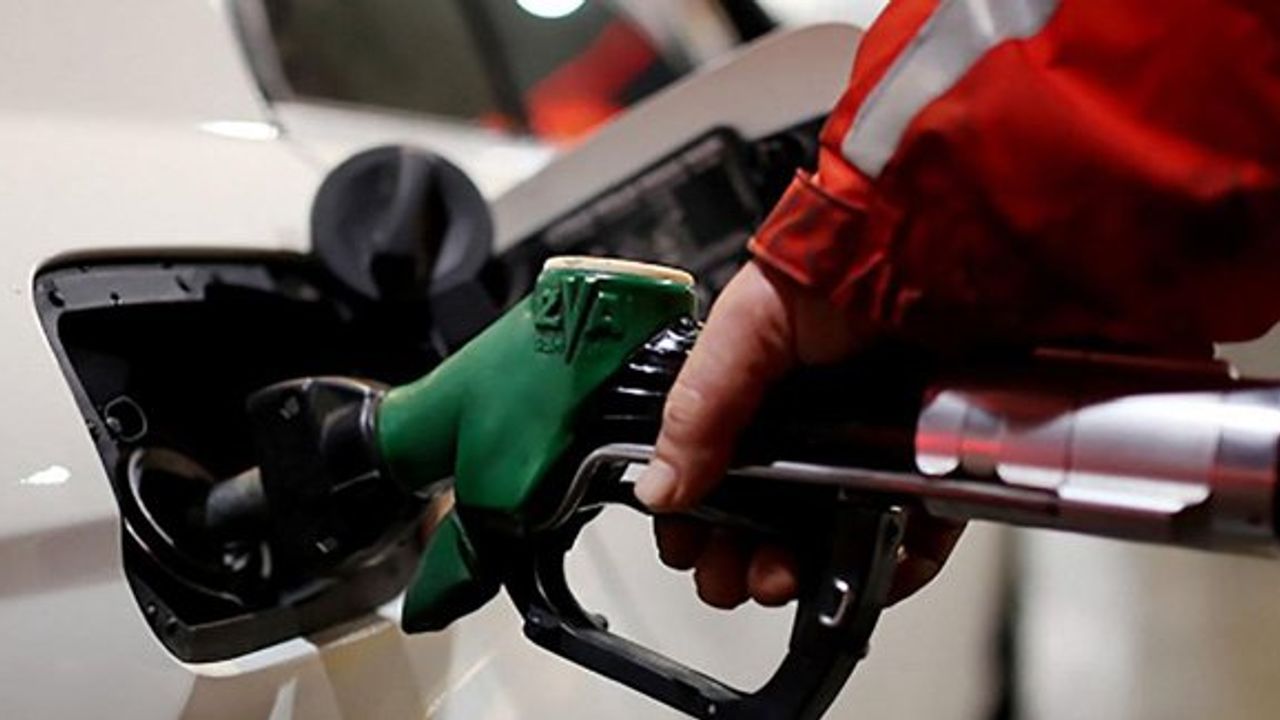 Petrol fiyatları son 11 yılın en düşük seviyesinde