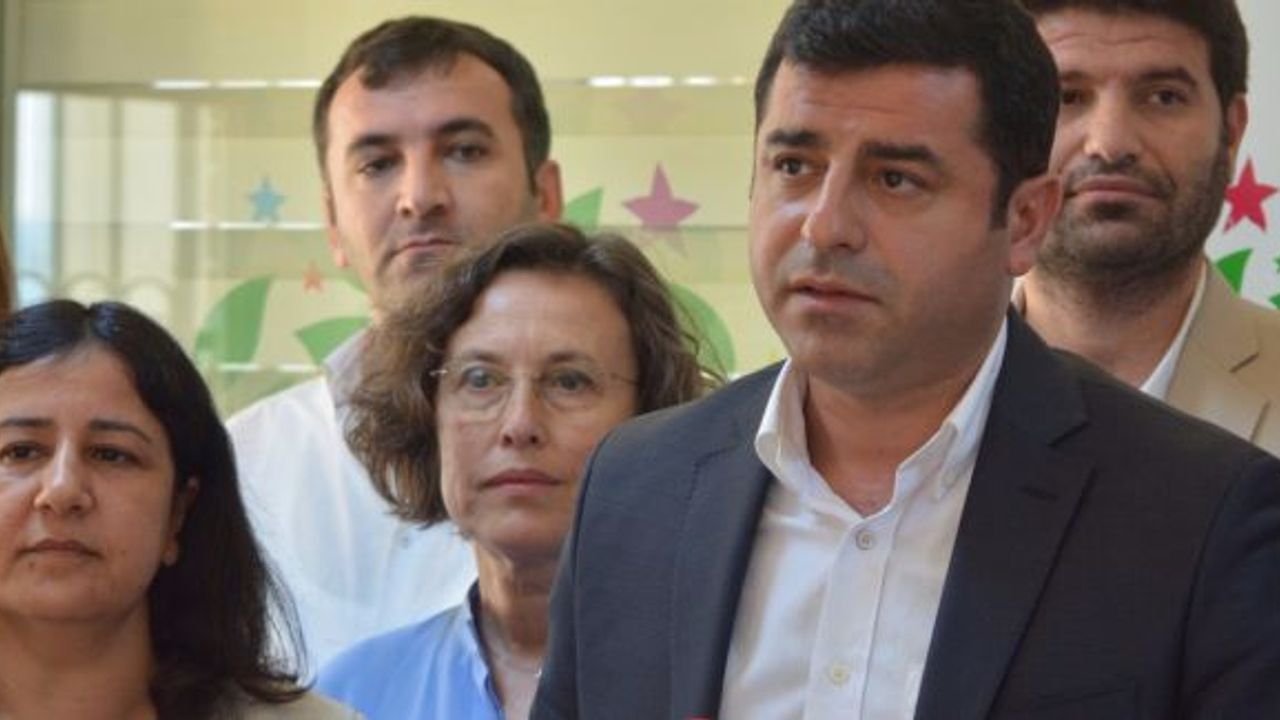 Demirtaş, HDP'nin hükümete yönelik uyarı ve önerilerini açıkladı