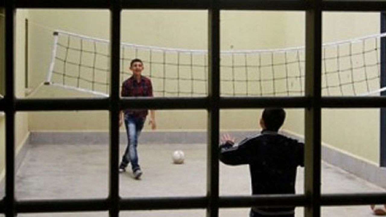 CHP'li Yılmaz: Hapis cezası alan çocuk sayısı 10 yılda 34 kat arttı