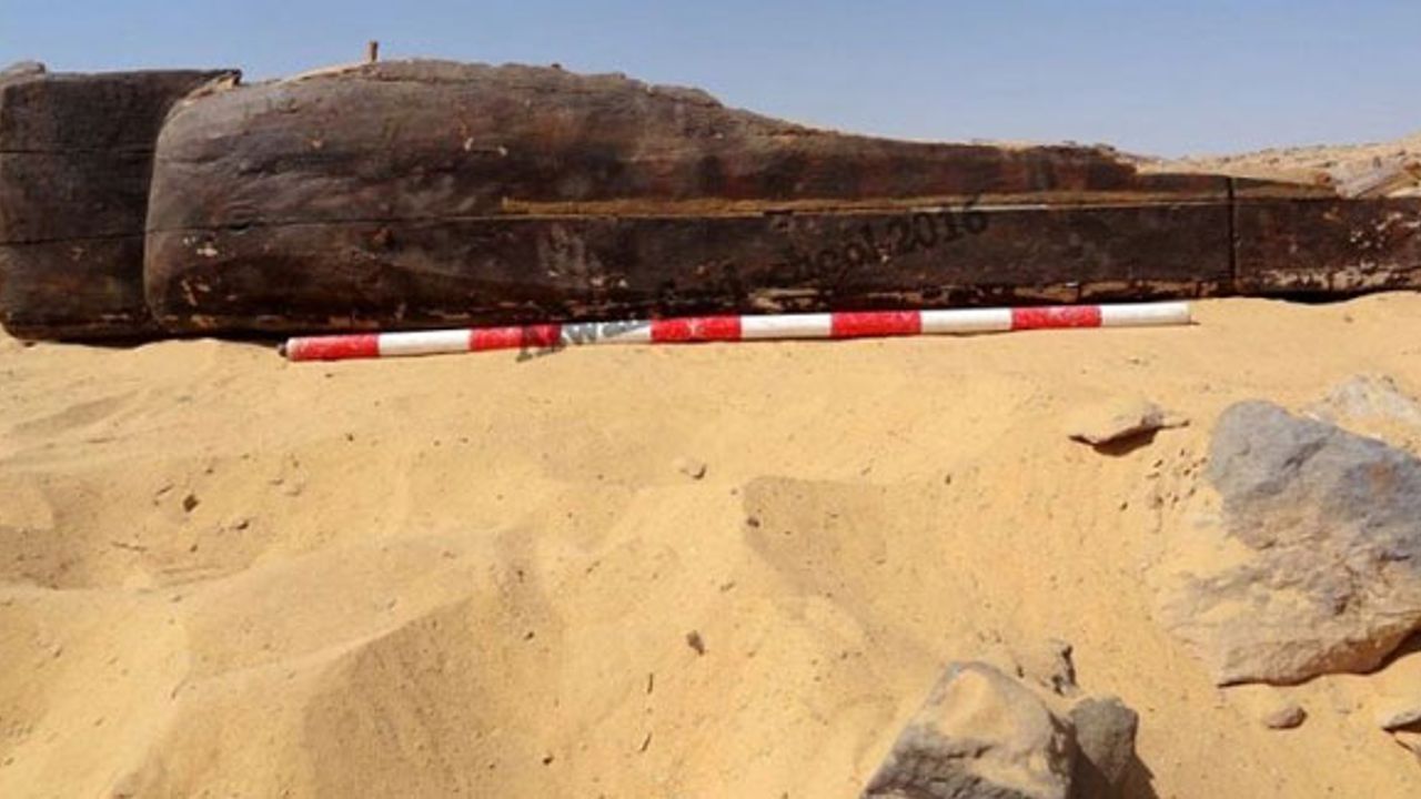 Mısır’da firavunlara ait olduğu düşünülen iki yeni mezar bulundu