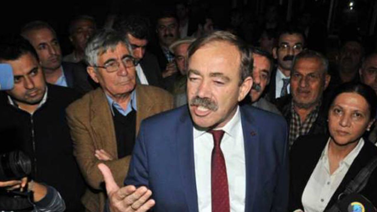 Akdeniz Belediyesi eş başkanları hakkında gözaltı kararı