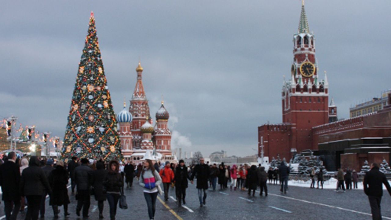 Rusya'da aşı turizmi: Moskova turu, uçak ve Koronavirüs aşısı dahil 1.099 euro