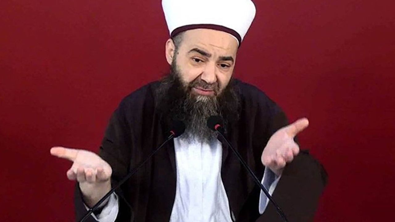 Cübbeli Ahmet: Kadınlar çalıştığı için maaşlar az, ekonomi bozuk
