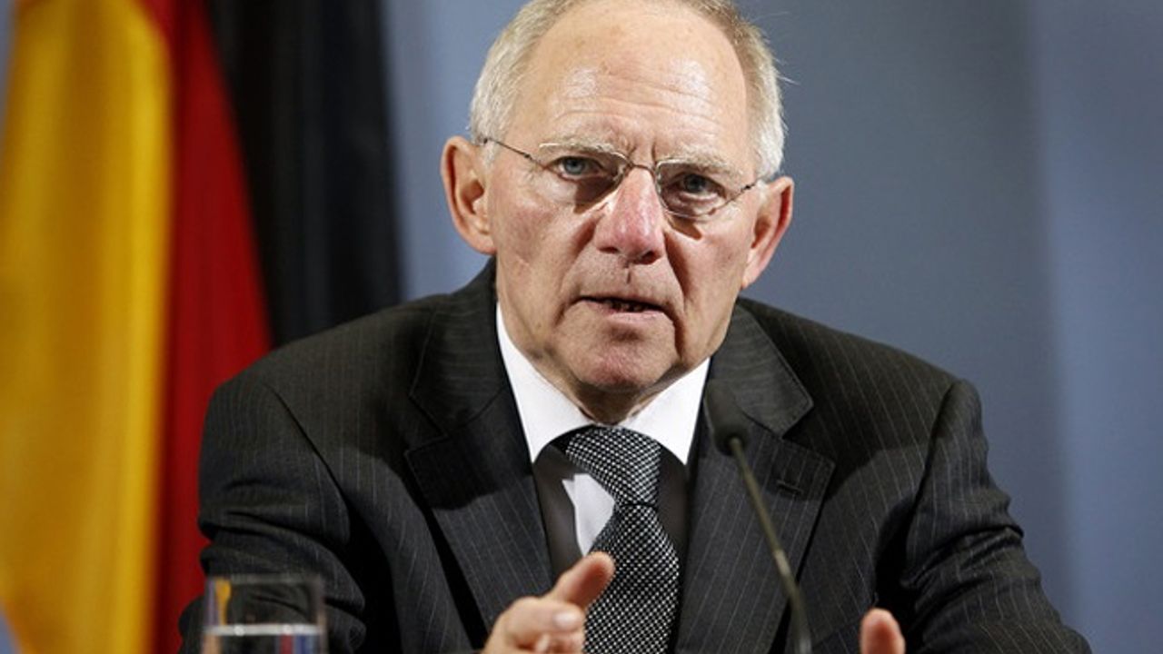 Almanya Maliye Bakanı: Türkiye'ye ekonomik yardım zorlaşıyor