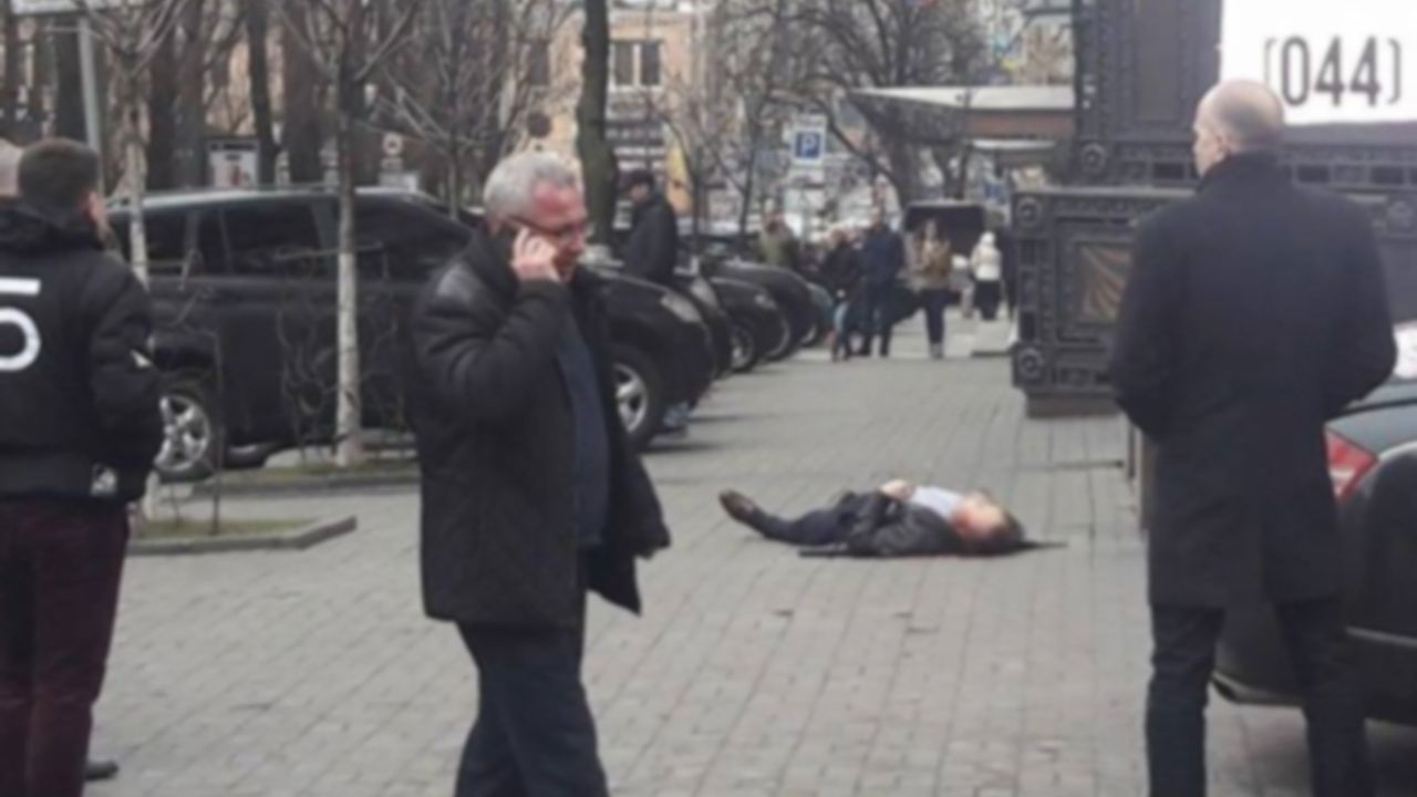 Kiev’in merkezinde ateş açıldı: Ölü ve yaralılar var