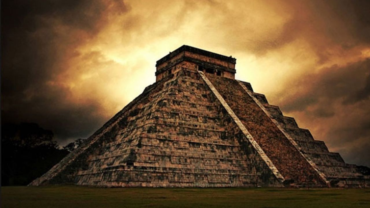Bilginin, sanatın, çöküşün ve savaşın gölgesinde bir halk: Mayalar