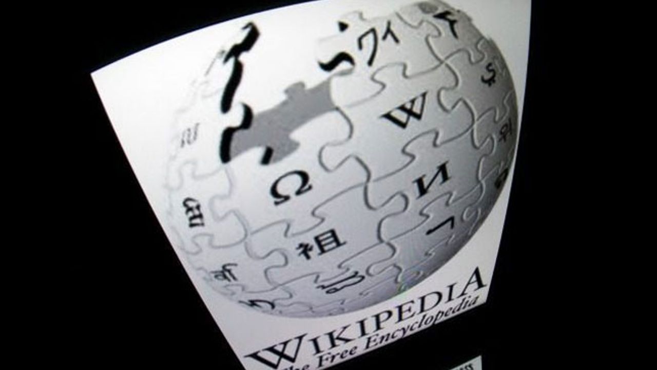 Wikipedia, erişim engelini AYM'ye taşıyor