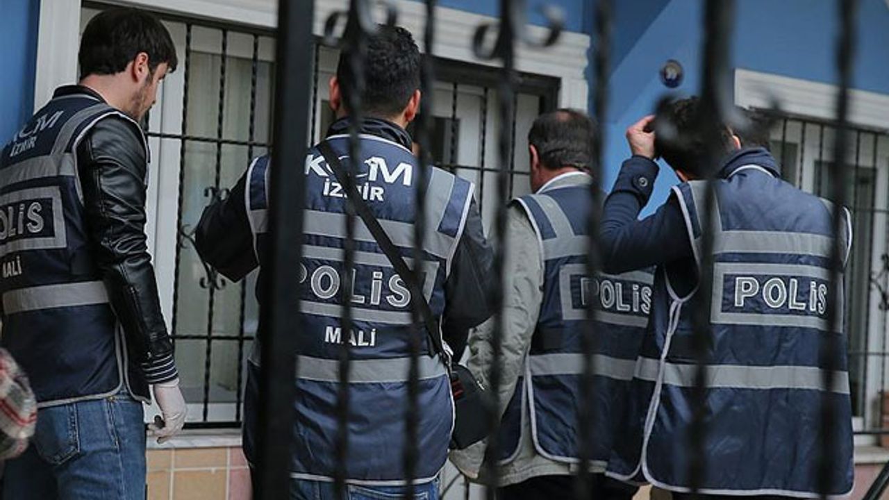 İstanbul'da 'FETÖ' operasyonu: 189 avukat hakkında gözaltı kararı