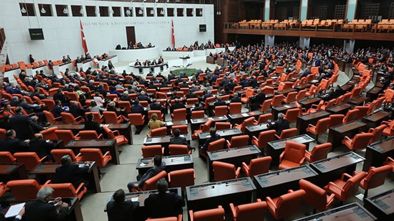 Meclis'in 'en çalışkanları' HDP ve CHP'li vekiller