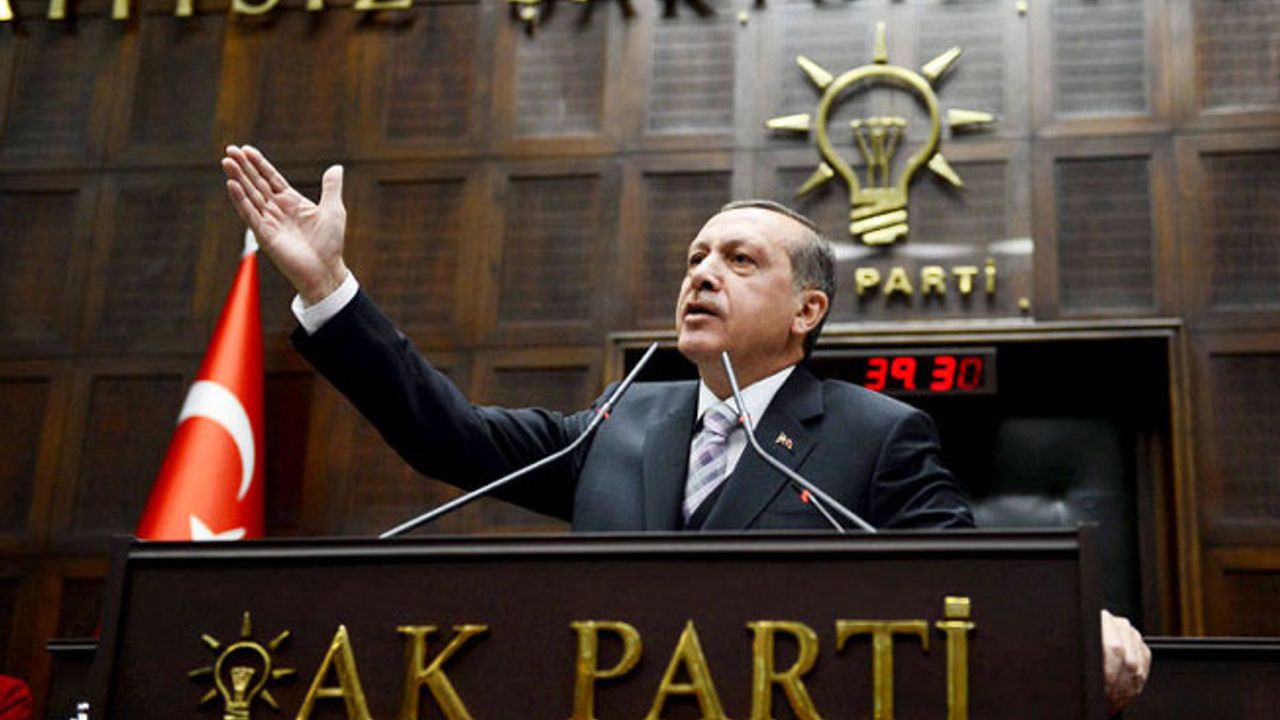AKP'li vekillerle buluşan Erdoğan: Yorulan varsa kenara çekilsin