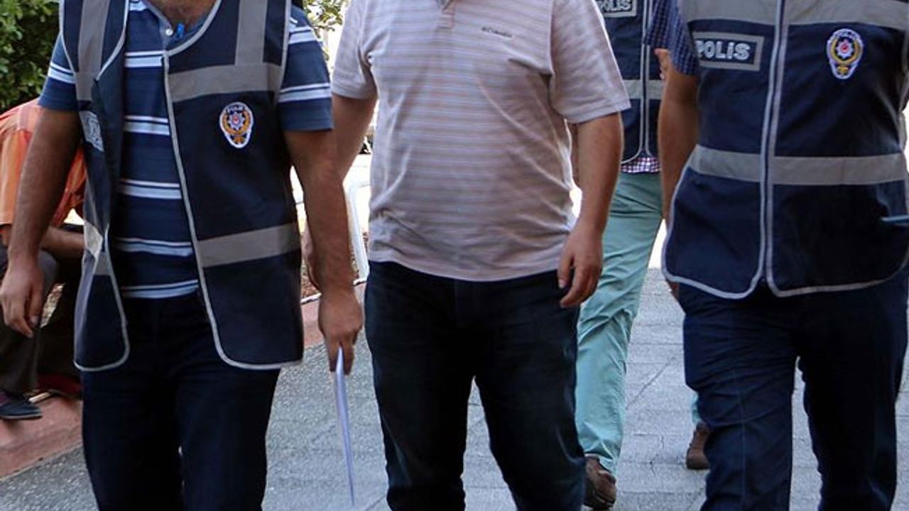 35 gazeteci hakkında ByLock iddiasıyla gözaltı kararı