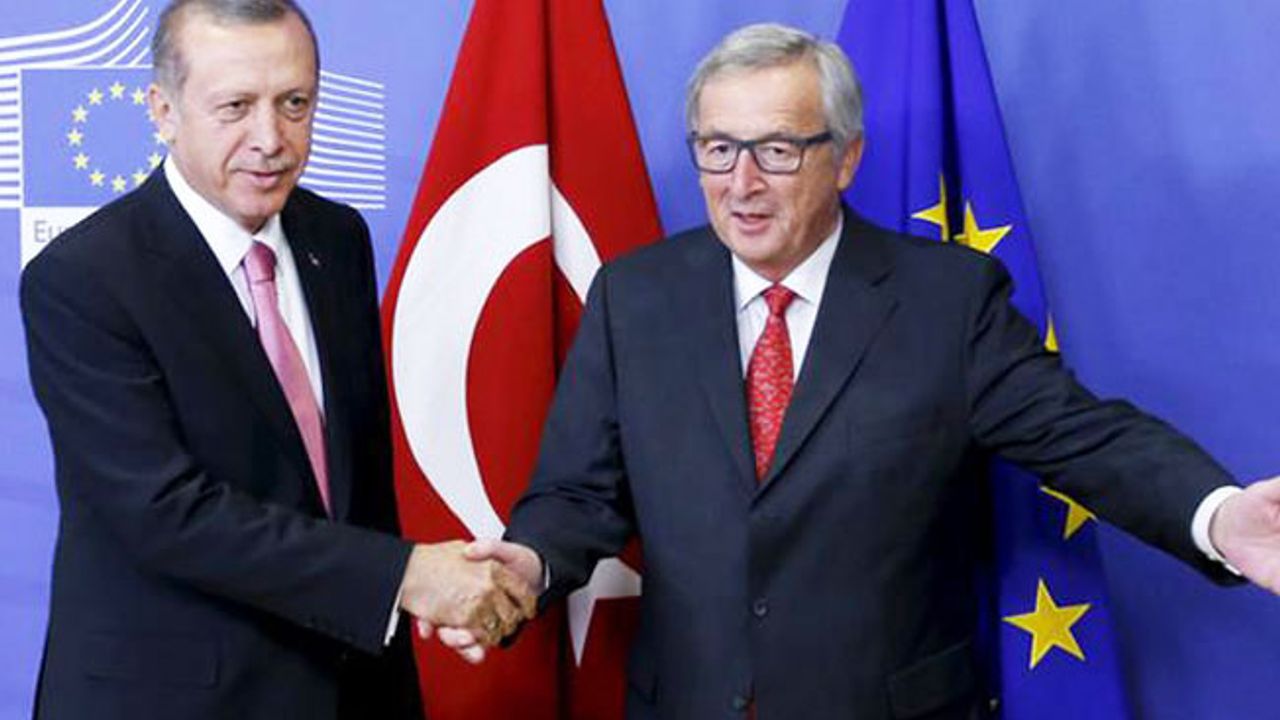 Juncker: AB Türkiye'ye kapısını açık tutmak istiyor