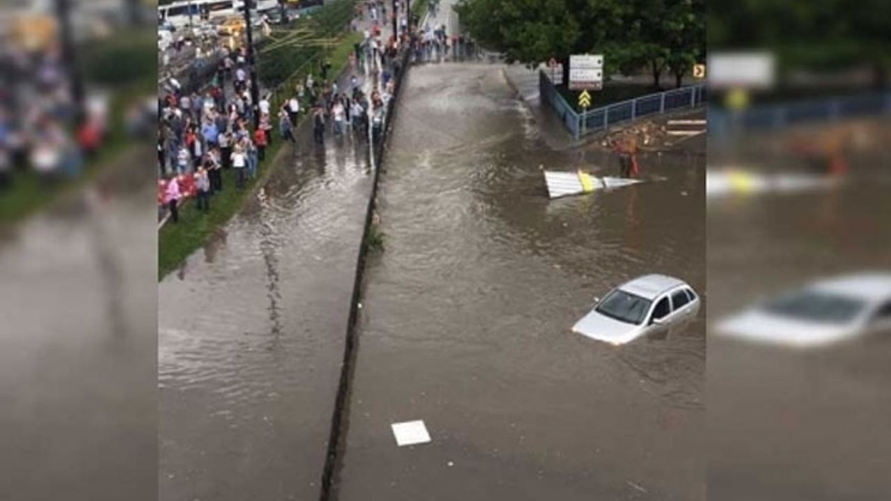 Ulaştırma Bakanı'ndan İstanbul'daki sel yorumu: Bu bir afettir