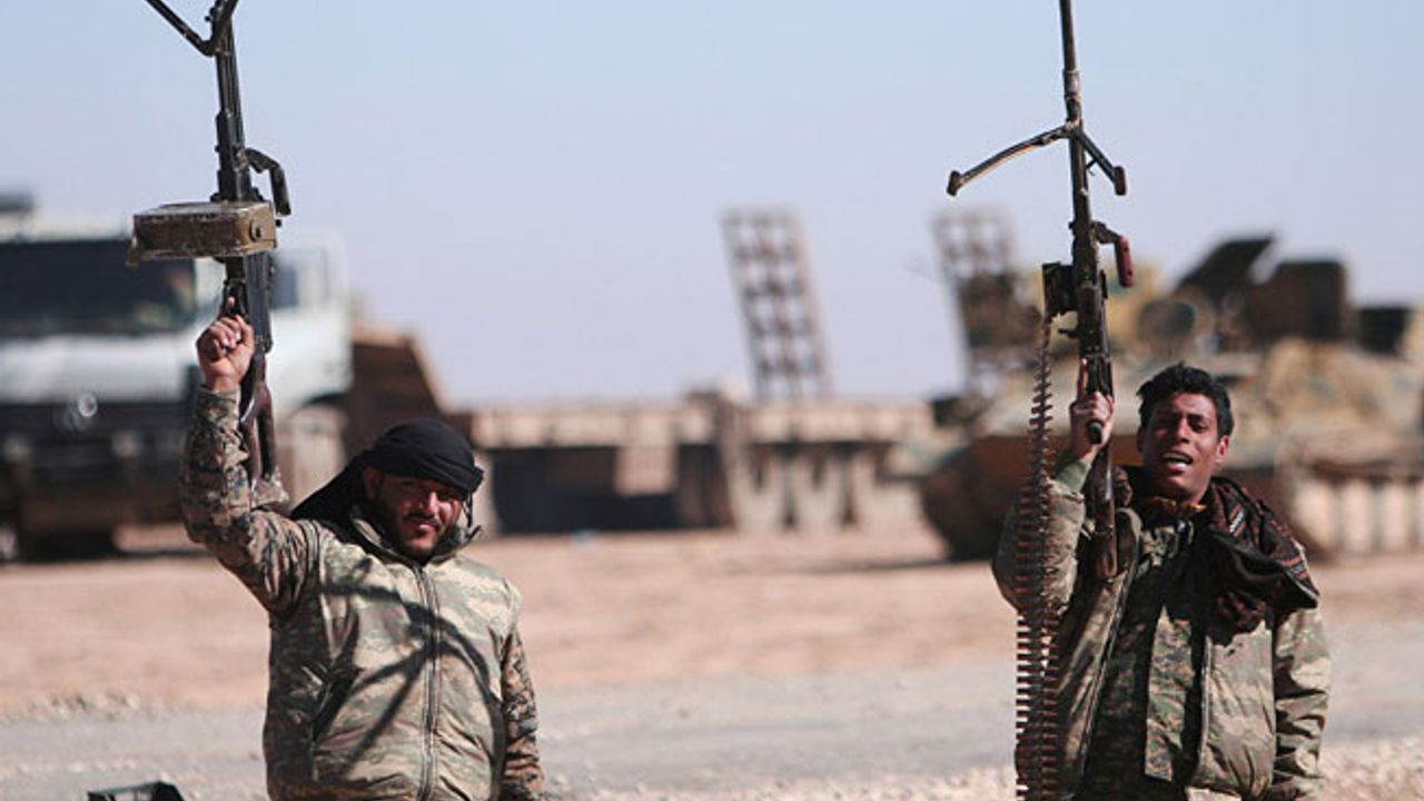 YPG Sözcüsü: Rakka'da IŞİD'in hayali iman gücü kırıldı