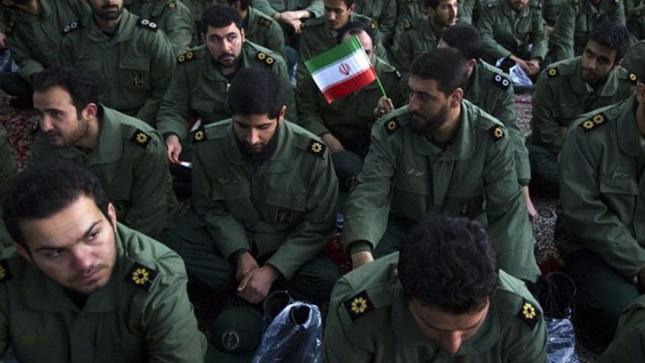 Irak İran'a askeri heyet gönderdi