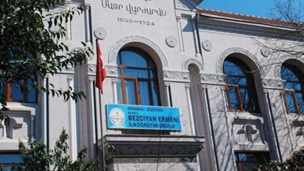 "Irkçı saldırılar yüzünden Ermeni okullarındaki öğrenci sayısı düştü"