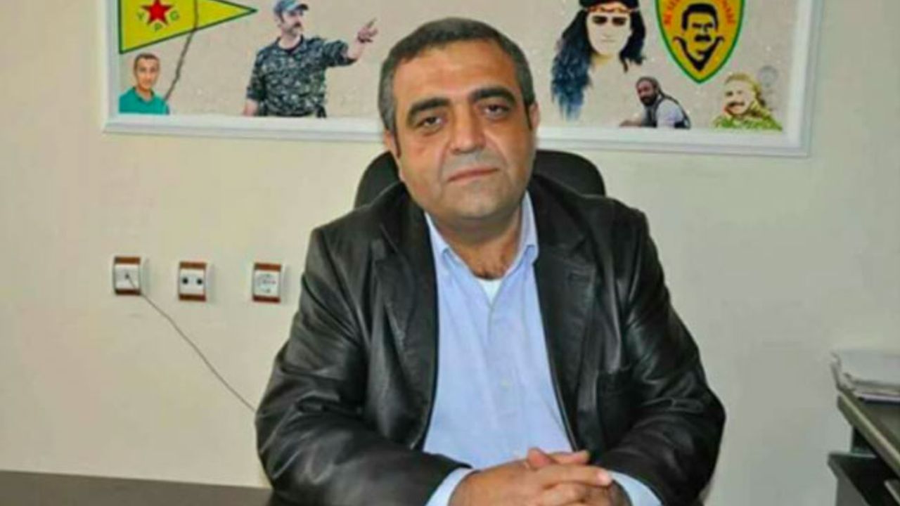 Sezgin Tanrıkulu’nun YPG flamalı poz verdiği iddiası yalan çıktı