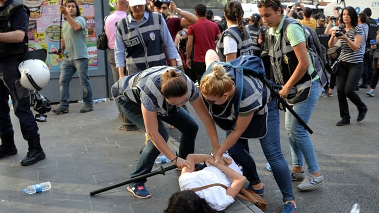 HDP'li Beştaş: KHK ile öğretmenler, memurlar, doktorlar işten atılıyor; bu bir sosyal idamdır