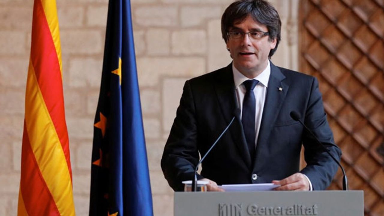 İspanya, Katalan liderler hakkındaki yakalama kararını geri çekti