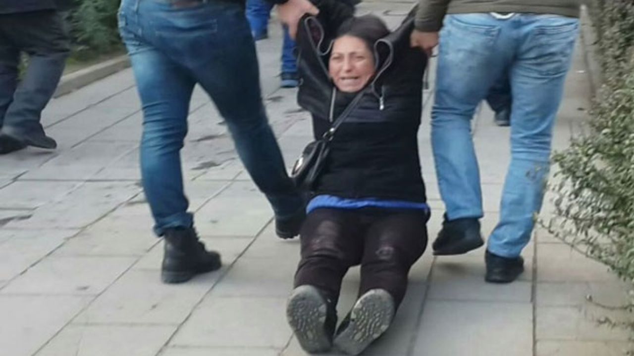 Semih Özakça'nın annesi ile Nuriye Gülmen'in kardeşine gözaltı