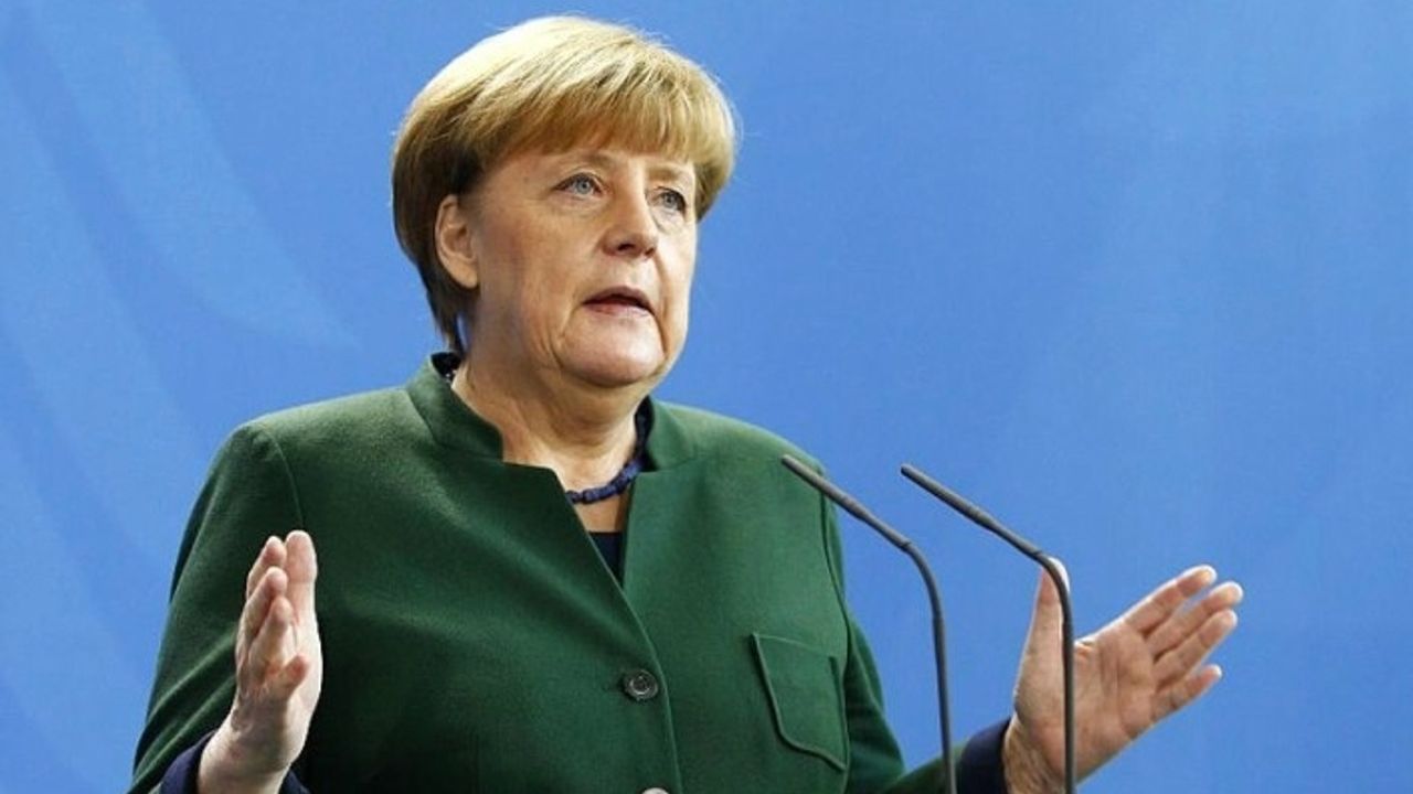 Merkel'den 'İslam Almanya’ya ait değildir' sözlerine tepki