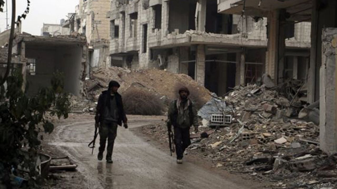 Suriye'deki cihatçıların yeni çatı örgütü: Hurras el Din