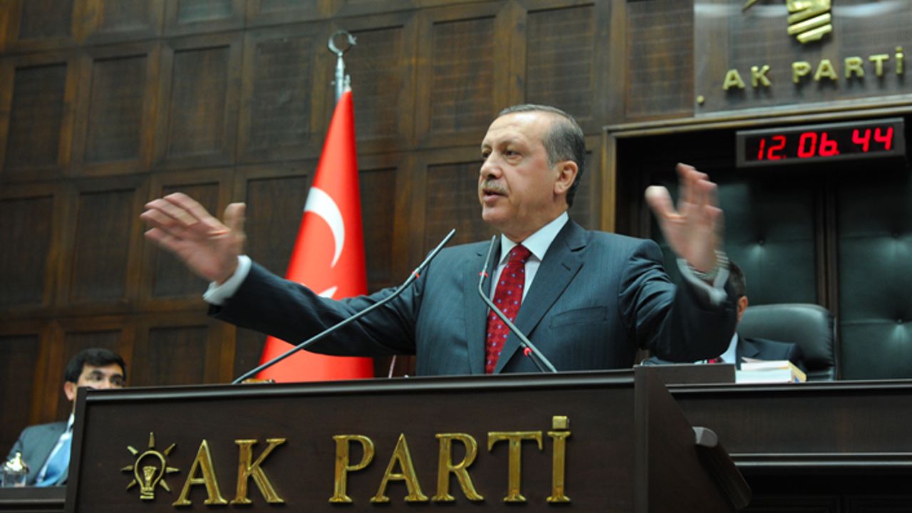 Cumhurbaşkanı Erdoğan AKP'nin adaylarını belirlemek için genel merkezde