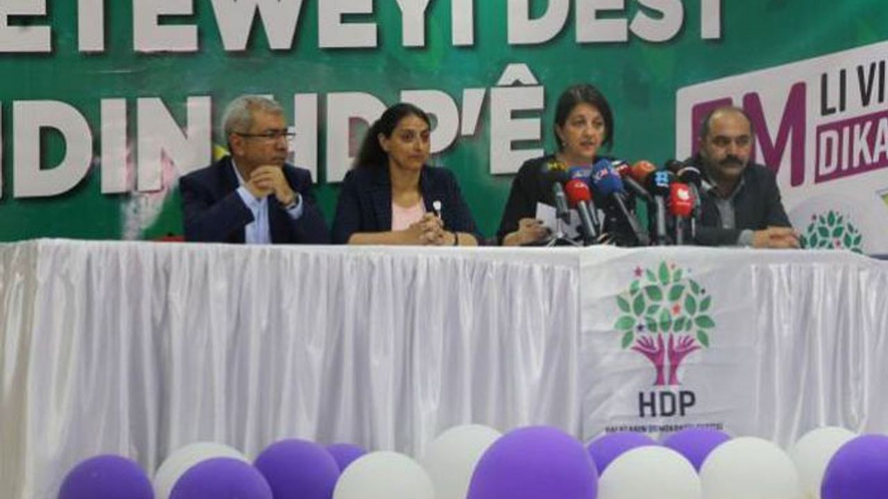 HDP 'Kürt Sorununa Çözüm Deklarasyonu'nu açıkladı
