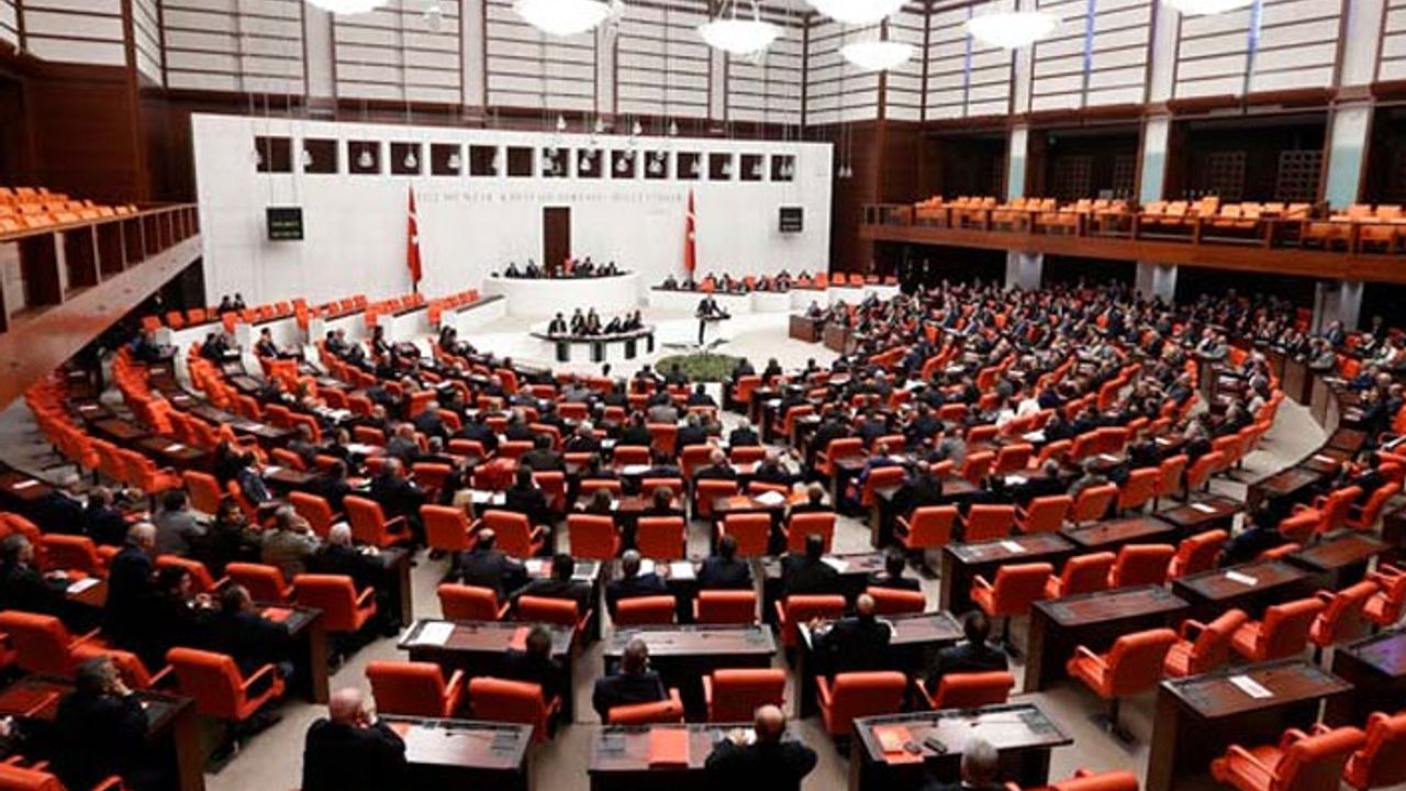 Meclis'te 8 yeni fezleke: 5'i HDP'li, 3'ü de CHP'li vekiller hakkında hazırlandı