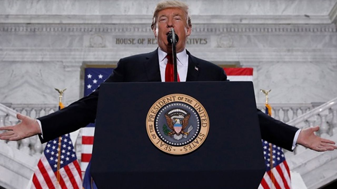 Anayasa Mahkemesi Trump'ın seyahat yasağını onayladı