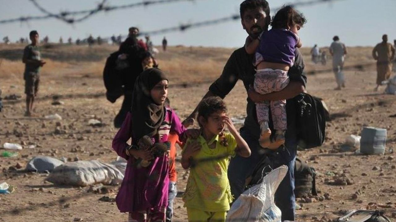BM: 2,5 milyon mülteci İdlib'den Türkiye'ye akın edebilir