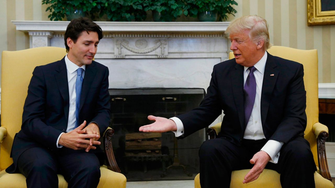 Trump'tan Trudeau'ya: Oldukça iki yüzlü ve zayıf