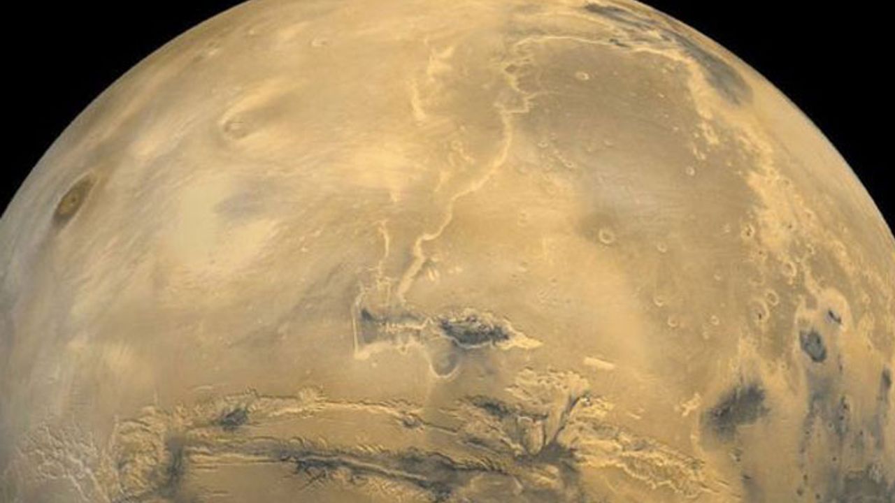 Mars Dünya'ya hiç bu kadar yaklaşmamıştı: NASA'dan mars'ı izleme ipuçları
