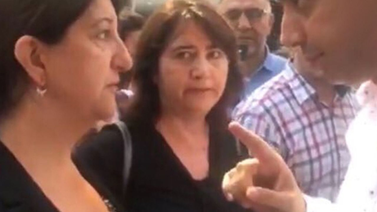 Buldan: Yüzümüze sallanan parmağa rağmen oturduk Galatasaray Meydanı'nda, bu da dert olsun
