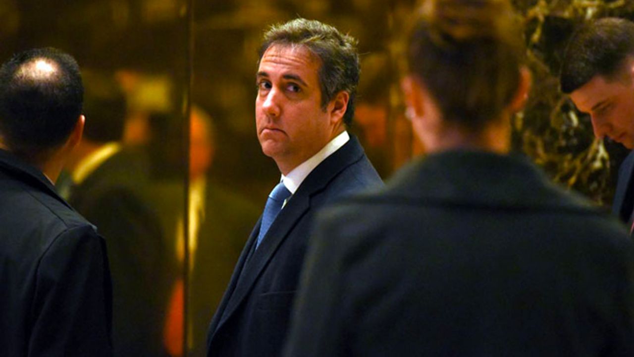 Trump'ın eski avukatı Cohen savcılıkla işbirliği yaptı, suçlamaları kabul etti
