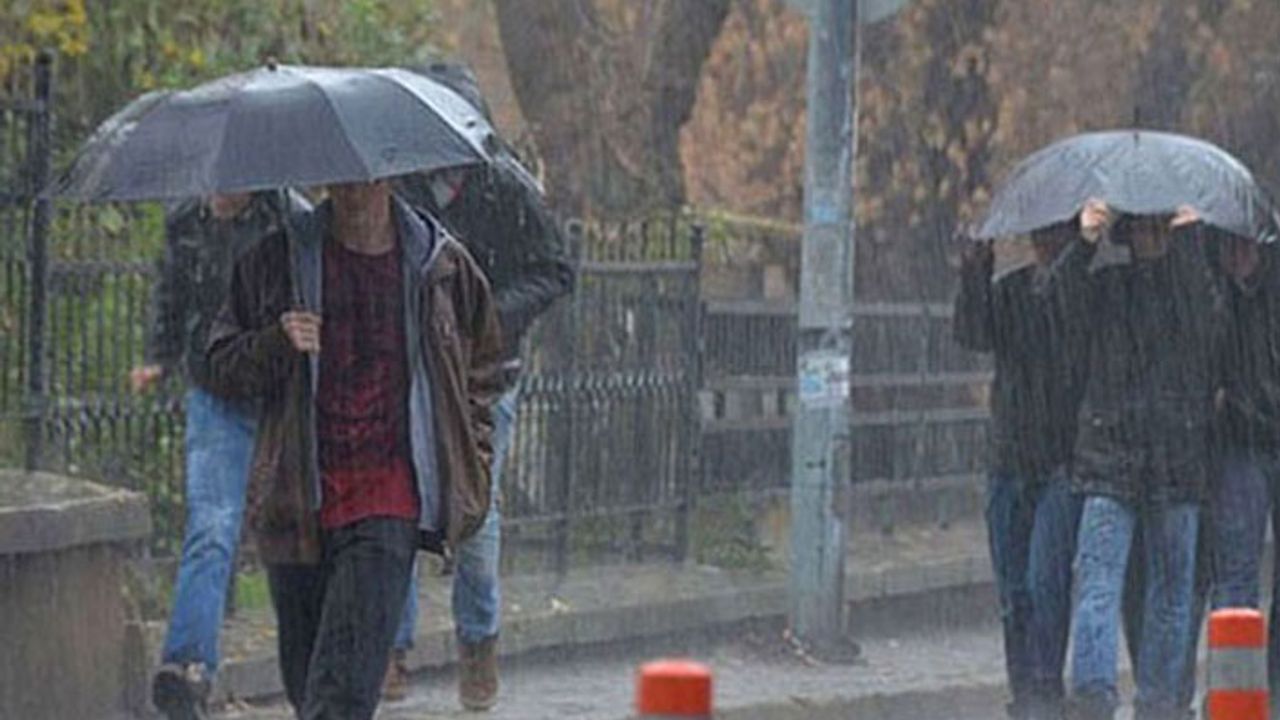 Marmara ve Ege'ye kuvvetli yağış uyarısı