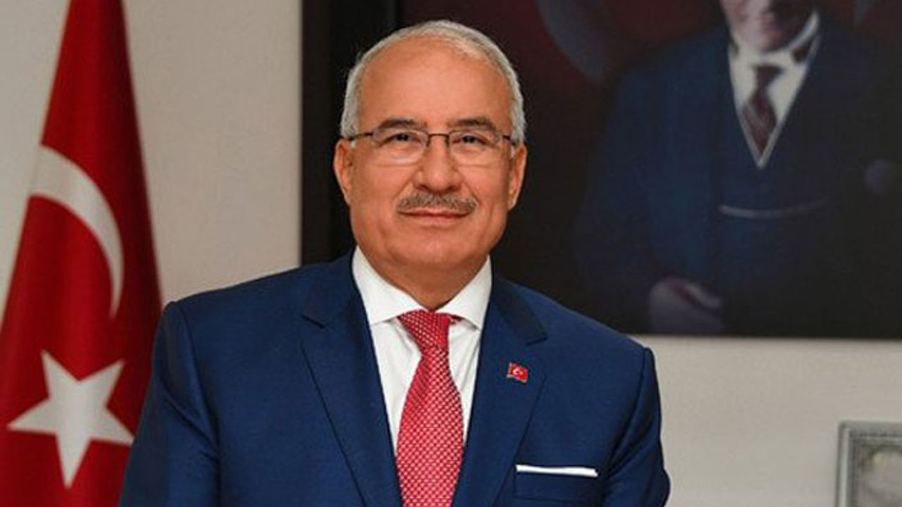Adaylık krizi çözülen Mersin Büyükşehir Belediye Başkanı Kocamaz'dan ilk açıklama