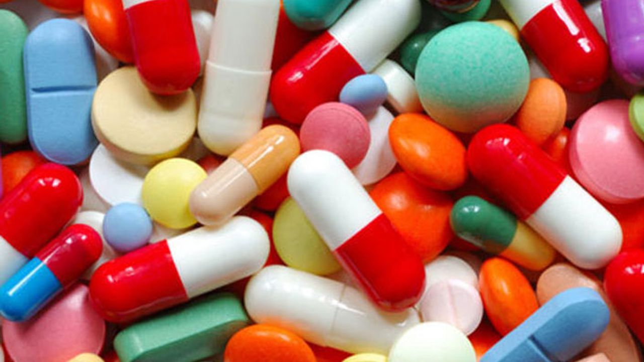 İlaçlar yüzde 26 zamla satılmaya başlandı