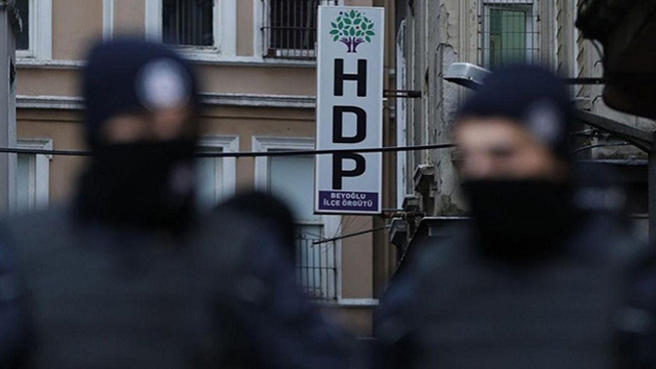 Altı ilde operasyon: HDP'nin Balıkesir adayı gözaltında