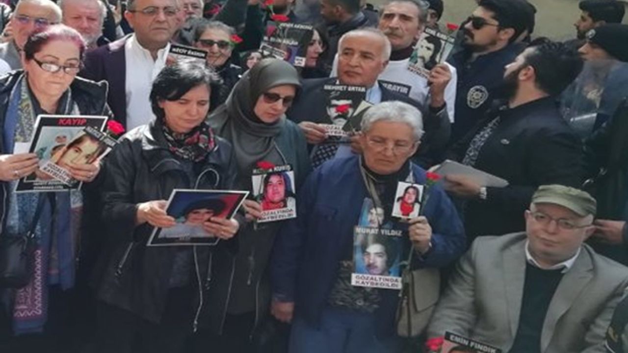 Cumartesi Anneleri gözaltında kaybedilen kadınları andı: Unutmayacağız